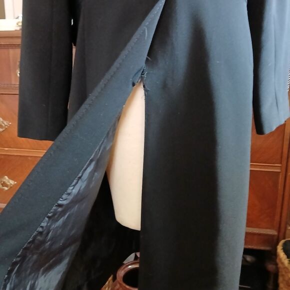 Gallery Macys Black Coat Machine Washable Coat SIZE S - Picture 14 of 15